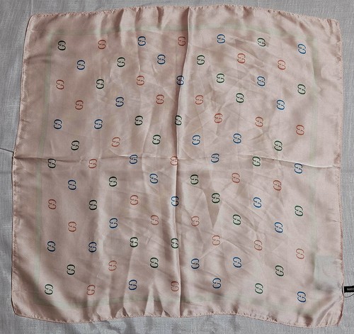 Gucci light pink white boarder - gucci,