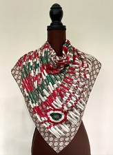 New Gucci Scarf GG Logo Club