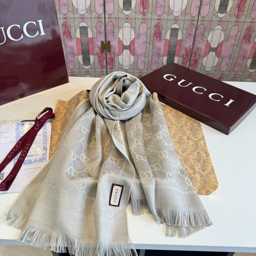 Gucci jacquard wool scarf - jacquard,