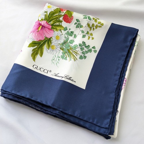 Gucci flora silk scarf - gucci,