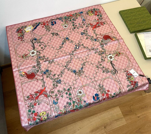 Gucci floral animal patterns - gucci,