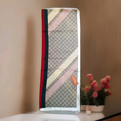 Gucci silk scarf - gucci, in