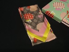 GUCCI GG Marmont Neck Bow Silk