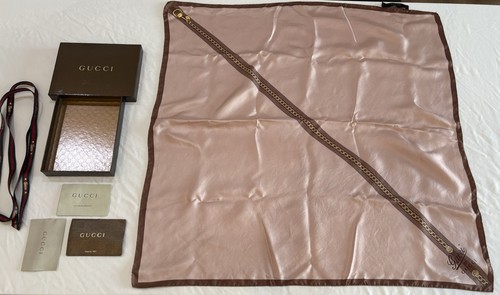 Gucci 100 silk scarf 26x26 - 100%,