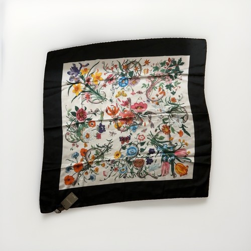 Gucci silk satin square - gucci,
