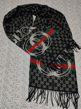 Authentic Gucci scarf Unisex