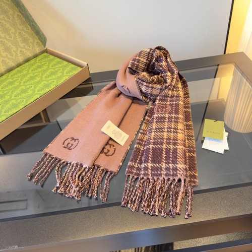 Gucci reversible plaid - gucci,